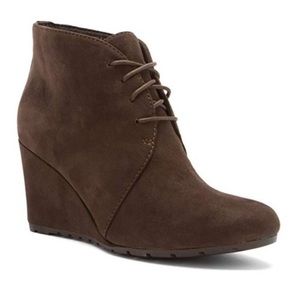 Clarks Rosepoint Dew Suede Leather Wedge Booties Size 9.5 Taupe Brown